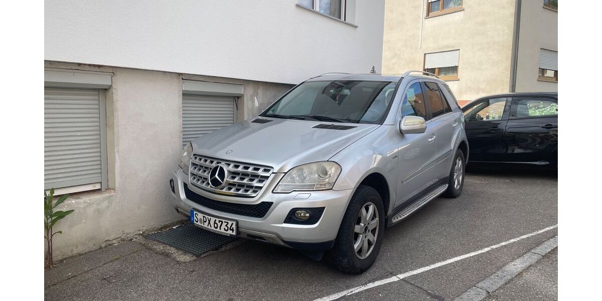 Mercedes-Benz ML 350 216.000 km 9.999 &euro; Auenwald 71549