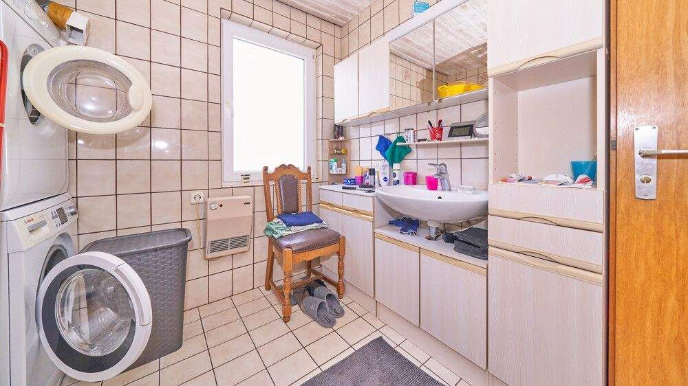 Einfamilienhaus Steinheim - 5 Zimmer, 120 m&sup2;, 239.000&euro; | Angebot:24875818