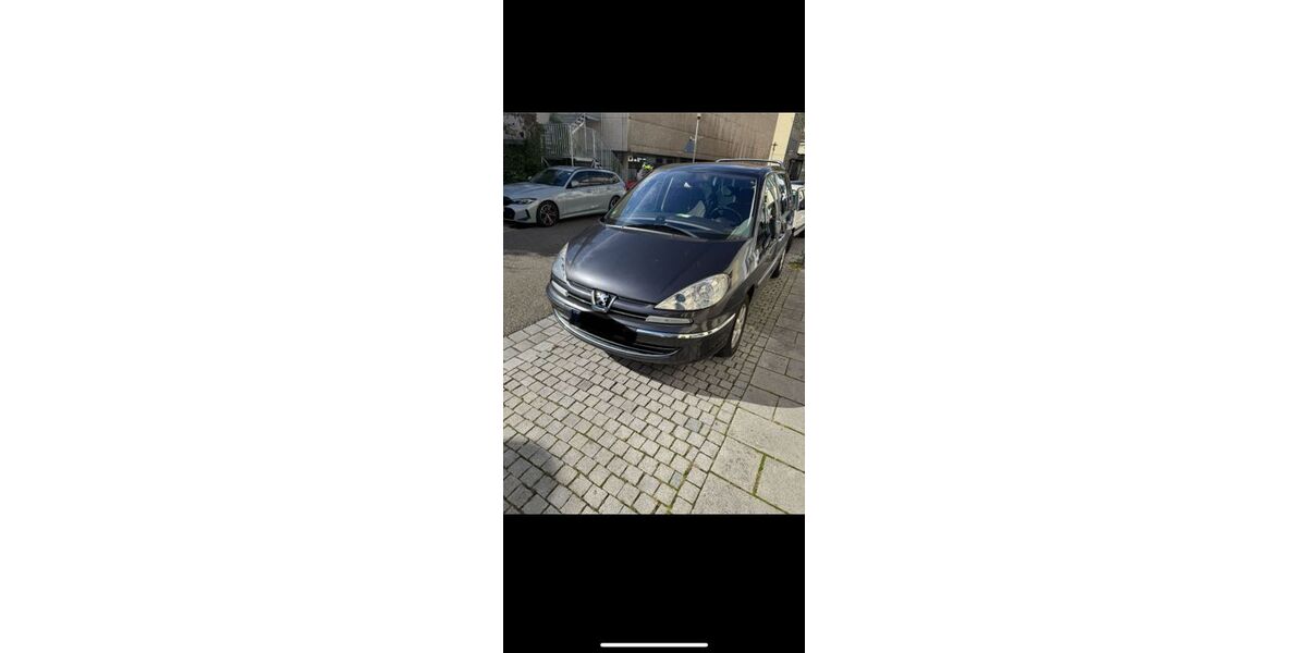 Peugeot 807 235.000 km 6.249 € Esslingen 73728