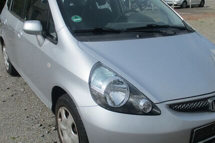 Honda Jazz 211.249 km 1.790 € Stuttgart 70599