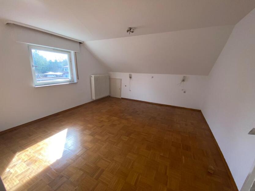 Einfamilienhaus freistehend 2 abgetrennte Wohnungen Dettenhausen