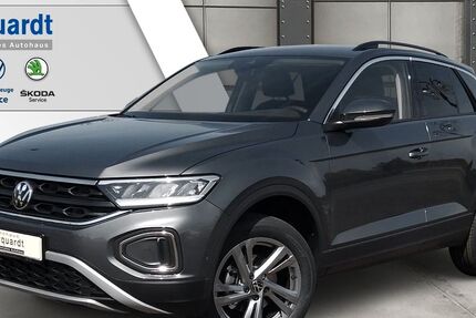 VW T-Roc 10.500 km 30.990 € Stuttgart-Zuffenhausen 70437