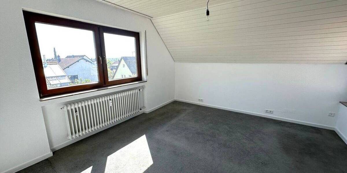 Etagenwohnung Filderstadt Bernhausen - 4 Zimmer, 120 m&sup2;, 1.390&euro; | Angebot:26418877