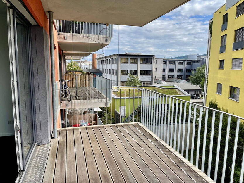 4 Zimmer NeubauWohnung mit Südbalkon, Tiefgarage, Einbauküche und Jacuzzi