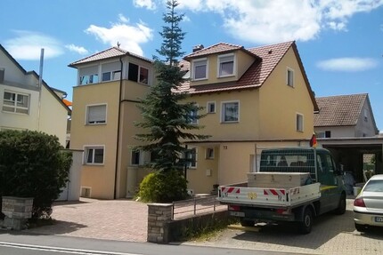 Hochwertige 2½-Zi. DG-Wohnung mit Westbalkon, EBK & Stellplatz - modernes Wohnen in gepflegter Hausgemeinschaft - Wohnung Schönaich | Angebot:26945980