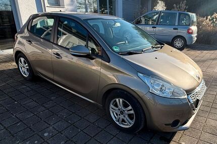 Peugeot 208 206.000 km 2.799 &euro; Remseck am Neckar 71686