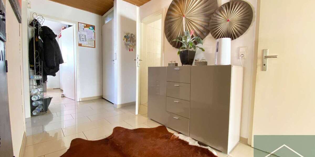 Haus zum Kaufen in Ludwigsburg 599.000 € 187.69 m² 8 zimmer