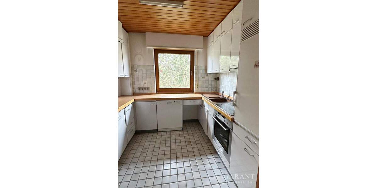 Mehrfamilienhaus, Wohnhaus Stuttgart Kaltental - 8 Zimmer, 180 m&sup2;, 649.000&euro; | Angebot:23981322