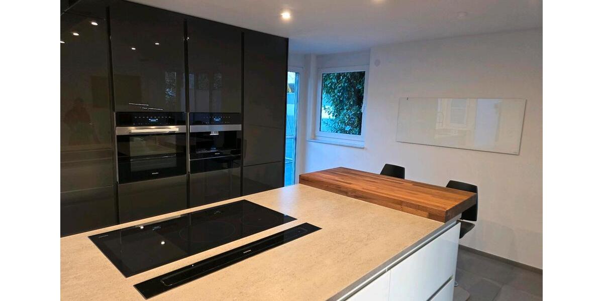 Doppelhaushälfte Weinstadt - 8 Zimmer, 220 m&sup2;, 1.490.000&euro; | Angebot:26232326