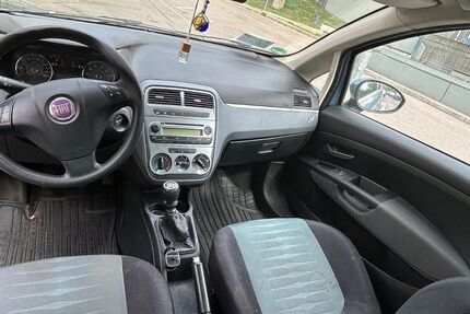 Fiat Punto 155.000 km 2.500 € Esslingen 73728