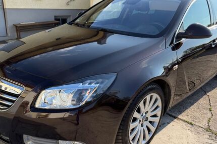 Opel Insignia 196.000 km 4.500 &euro; Sindelfingen/Stuttgart 71069