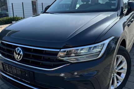 VW Tiguan 141.000 km 18.980 &euro; Holzgerlingen 71088