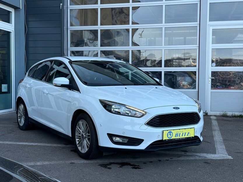 Ford Focus 76.100 km 11.490 € Herrenberg 71083