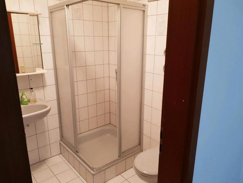 1,5 Zimmer EG Wohnung Erdgeschoss Terrasse EBK Tiefgarage Keller
