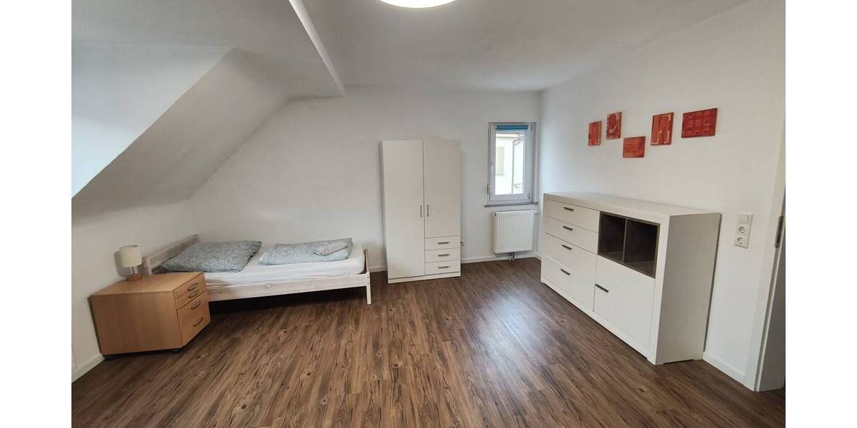 Mehrfamilienhaus, Wohnhaus Ludwigsburg / Pflugfelden Pflugfelden - 1 Zimmer, 304 m&sup2;, 879.000&euro; | Angebot:26205720