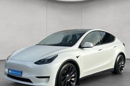 Tesla Model Y 63.385 km 36.990 &euro; Esslingen 73730