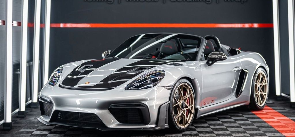 Porsche Boxster 7.800 km 179.990 € Kernen bei Stuttgart 71394