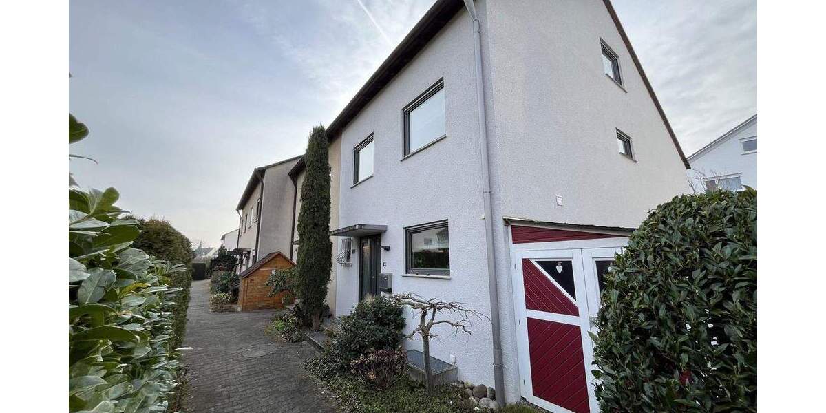 Reihenendhaus Stuttgart-Weilimdorf (Wolfbusch) Wolfbusch - 4 Zimmer, 146 m&sup2;, 760.000&euro; | Angebot:25525616