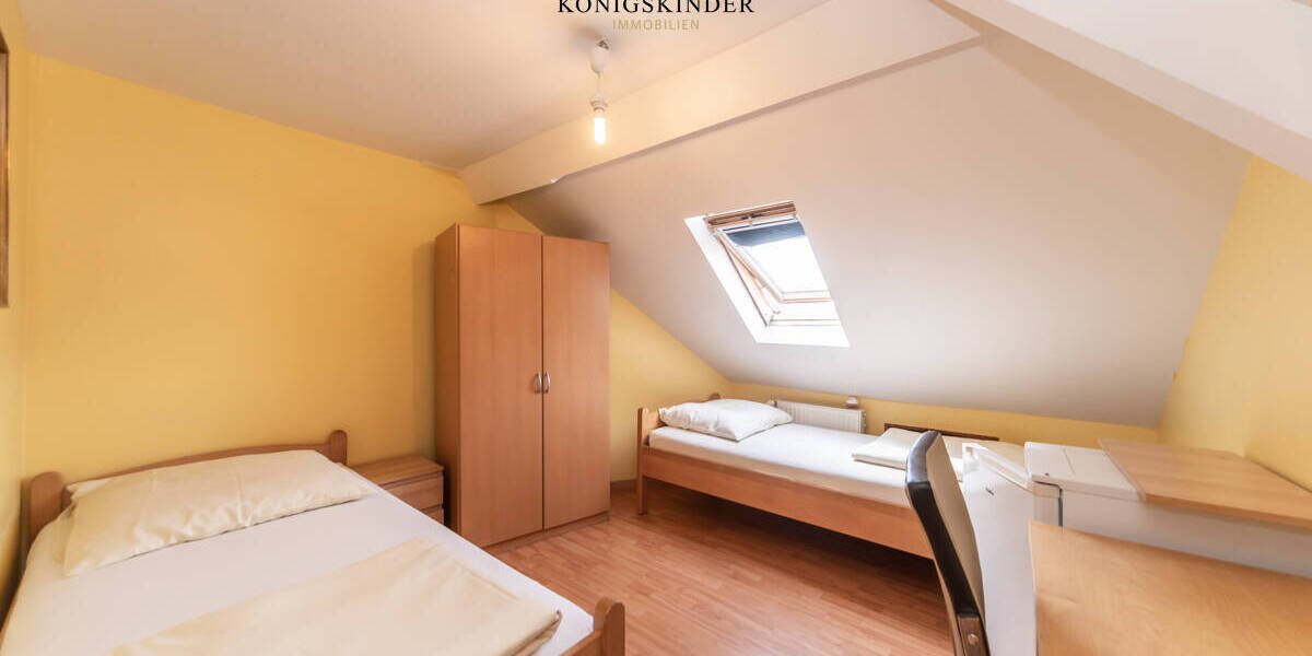 Mehrfamilienhaus, Wohnhaus Stuttgart / Zuffenhausen Zuffenhausen - 1 Zimmer, 330 m&sup2;, 1.299.000&euro; | Angebot:25676005