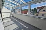 ++Haus mit 2 Wohnungen, Balkon, Küche und große Doppelgarage