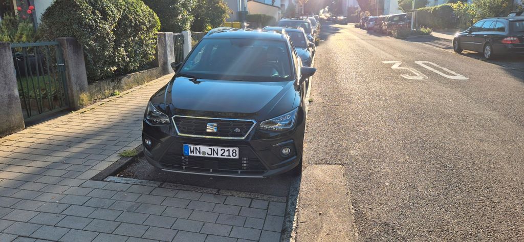 Seat Arona 28.700 km 21.200 € Fellbach 70736