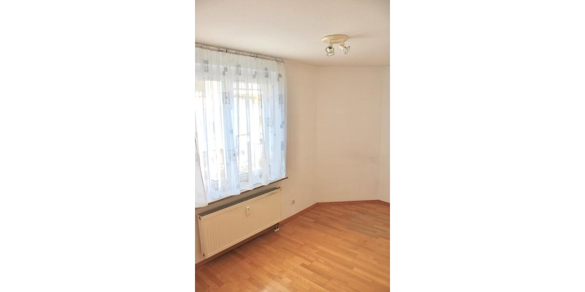 Erdgeschoßwohnung Tübingen Lustnau - 4 Zimmer, 91 m&sup2;, 465.000&euro; | Angebot:25783683