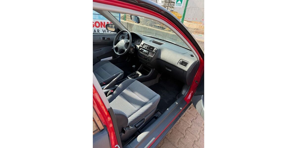 Honda Civic 87.500 km 2.500 &euro; Leinfelden-Echterdingen 70771
