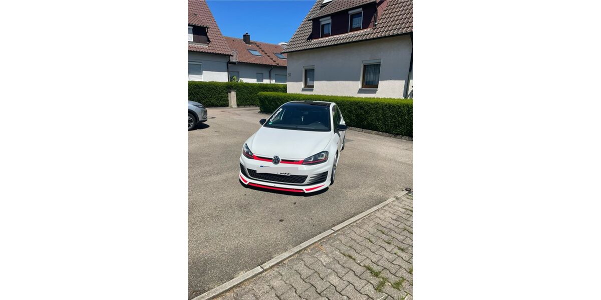 VW Golf 136.000 km 14.800 &euro; Markgröningen 71706