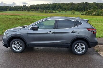 Nissan Qashqai 78.000 km 14.800 &euro; Sersheim 74372