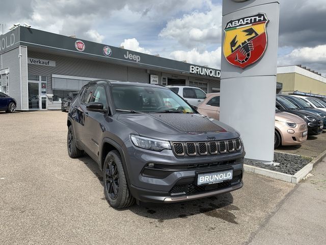 Jeep Compass 14.820 km 28.900 € Backnang 71522