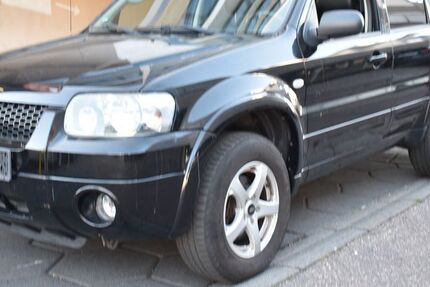 Ford Maverick 136.700 km 4.449 € Fellbach bei Stuttgart 70736