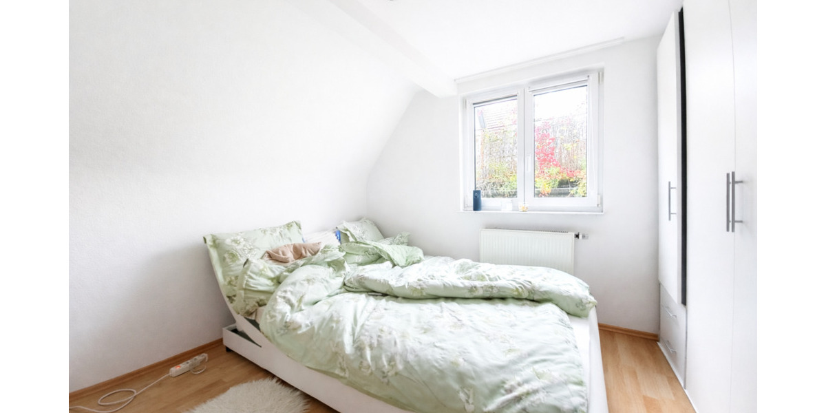 Etagenwohnung Stuttgart Untertürkheim - 2 Zimmer, 60 m&sup2;, 197.000&euro; | Angebot:26142881