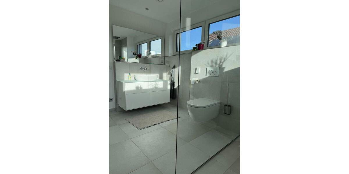 Doppelhaushälfte Renningen Malmsheim - 6 Zimmer, 226 m&sup2;, 2.850&euro; | Angebot:25629869