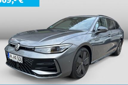 VW Passat 8.888 km 61.790 &euro; Fellbach 70736