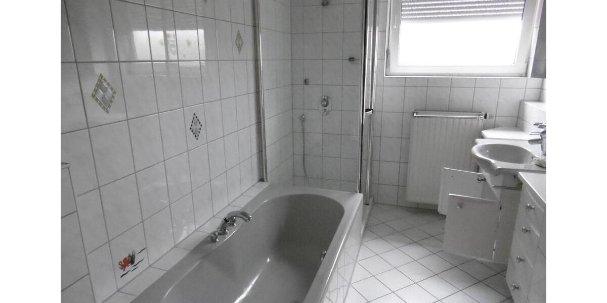 Dachgeschoßwohnung Affalterbach - 3 Zimmer, 84 m&sup2;, 279.000&euro; | Angebot:25403534
