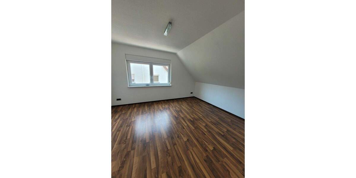 Mehrfamilienhaus, Wohnhaus Ostfildern Scharnhausen - 7 Zimmer, 291 m&sup2;, 990.000&euro; | Angebot:25724178