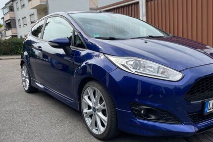 Ford Fiesta 134.851 km 6.490 € Bietigheim-Bissingen 74321