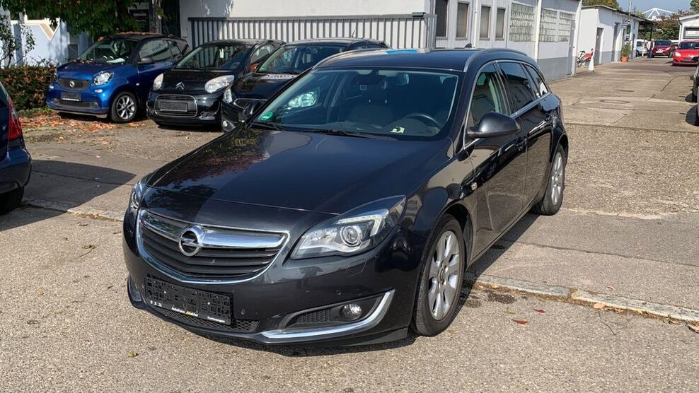 Opel Insignia 194.000 km 5.200 € Fellbach-Stuttgart 70736