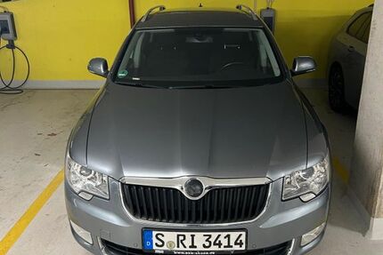 Skoda Superb 198.400 km 7.685 &euro; Stuttgart 70176