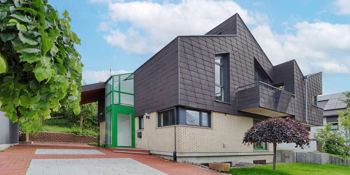 Einfamilienhaus Reutlingen Altenburg - 6.5 Zimmer, 197 m&sup2;, 2.750&euro; | Angebot:26898780