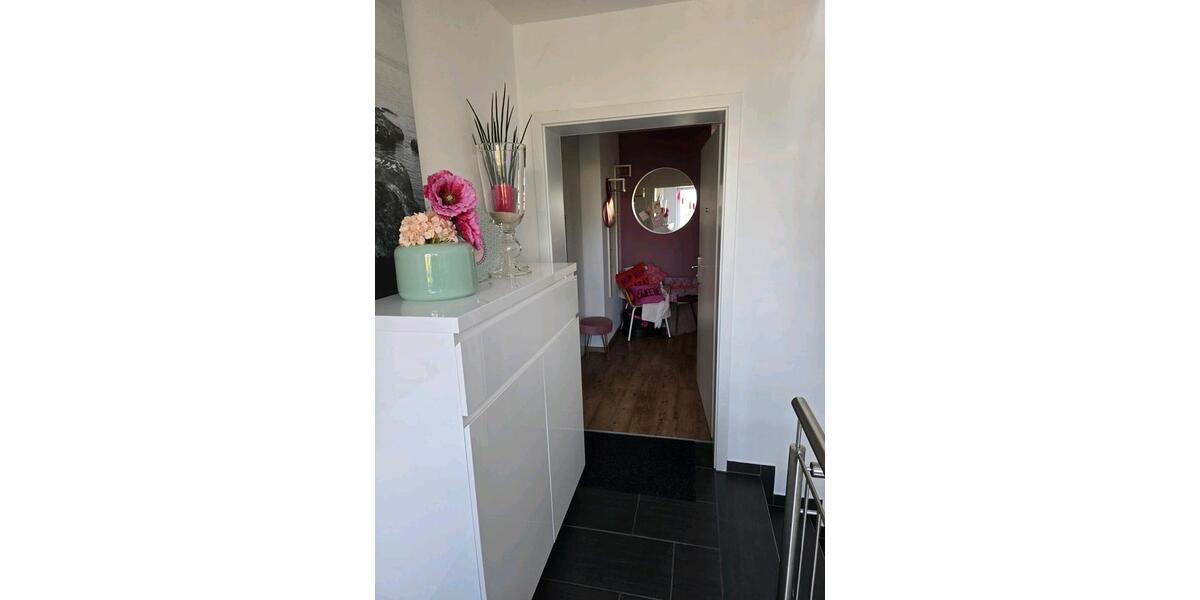 Terrassenwohnung Neuhausen auf den Fildern - 4 Zimmer, 123 m&sup2;, 595.000&euro; | Angebot:27109570