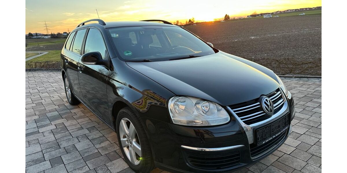 VW Golf 221.000 km 1.500 &euro; Backnang 71522