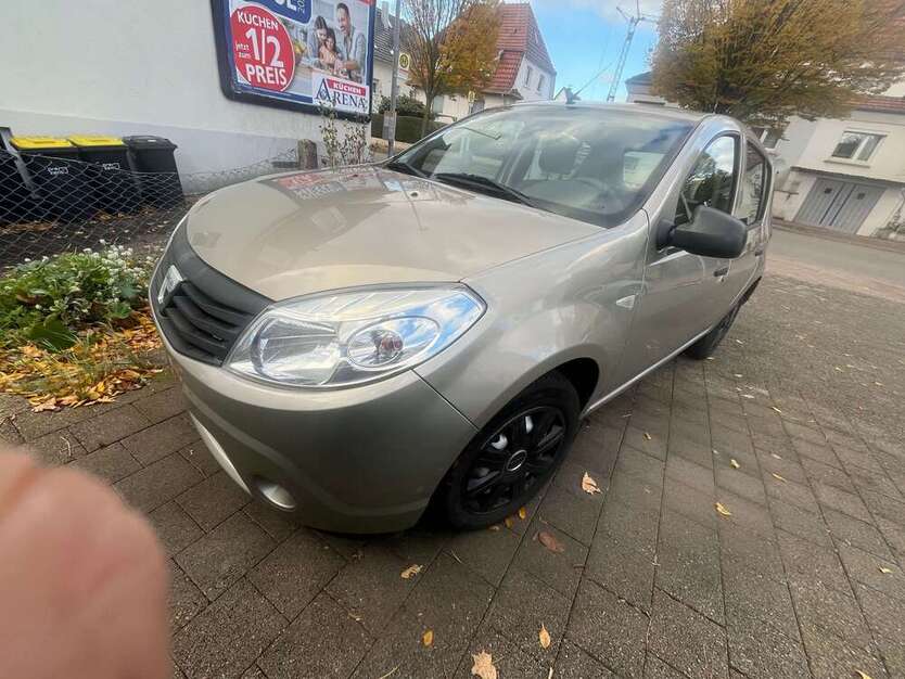 Dacia Sandero 174.500 km 1.900 € Bietigheim Bissingen 74321