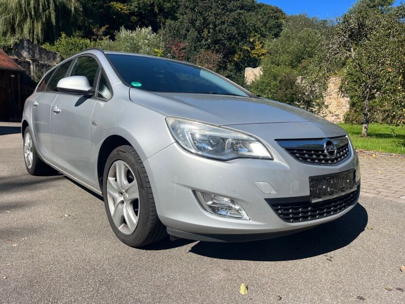 Opel Astra 221.000 km 1.999 € Tübingen 72074
