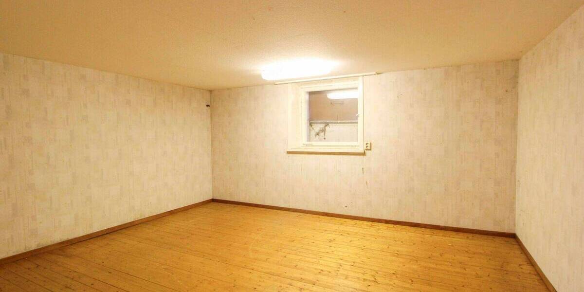 Mehrfamilienhaus, Wohnhaus Stuttgart Botnang - 9 Zimmer, 980.000&euro; | Angebot:26686660