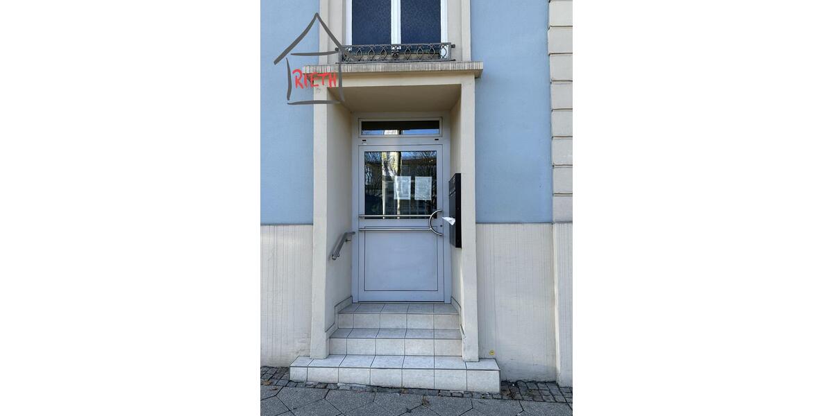 * Zentral gelegene Büro-Praxis-Flächen - barrierefrei und mit Parkmöglichkeiten * zimmer