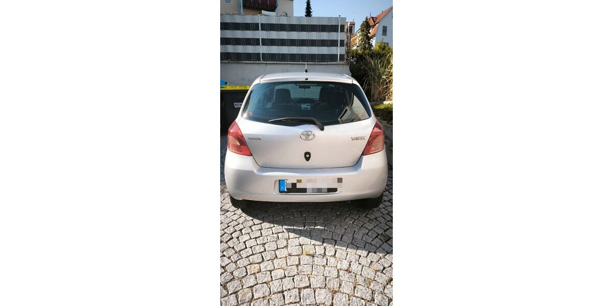 Toyota Yaris 156.700 km 3.000 &euro; Waiblingen 71332