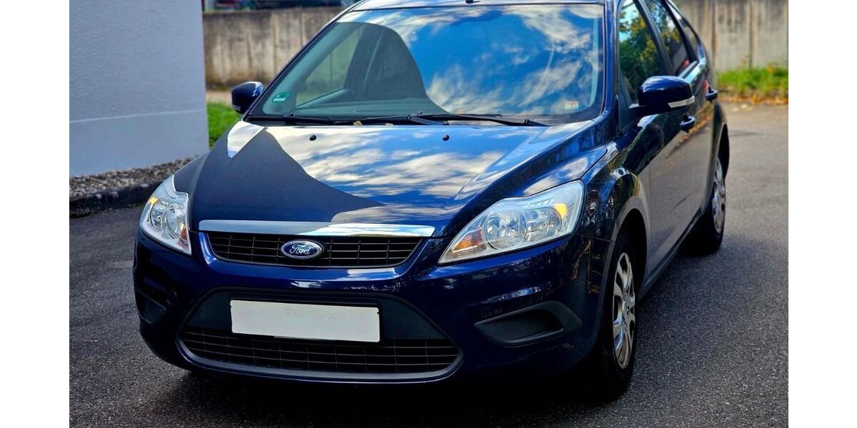 Ford Focus 217.800 km 2.750 &euro; Nürtingen 72622