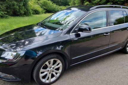 Skoda Superb 156.410 km 9.300 &euro; Böblingen 71034