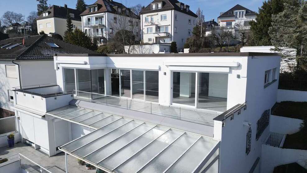Haus zum Kaufen in Stuttgart 2.750.000 € 232 m²